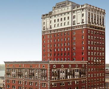 DoubleTree Suites by Hilton Hotel Detroit Downtown - Fort Shelby - Bild 3