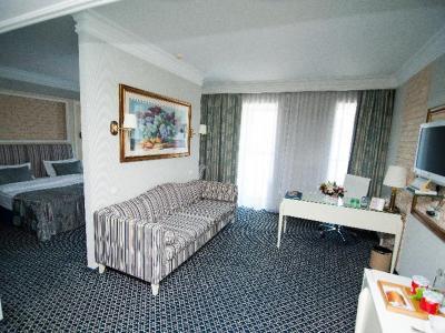 Hotel Kazzhol Astana - Bild 2