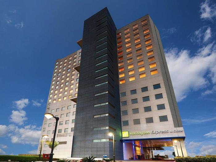 Hotel Fairfield by Marriott Hyderabad Gachibowli - Bild 1