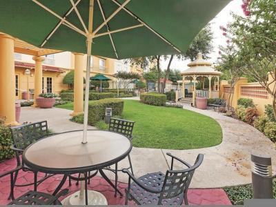 Hotel La Quinta Inn & Suites by Wyndham Dallas Arlington South - Bild 3