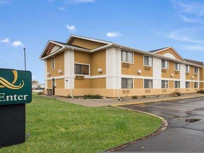 Quality Inn & Suites South - Sioux Falls