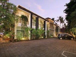 Padma Sari Hotel