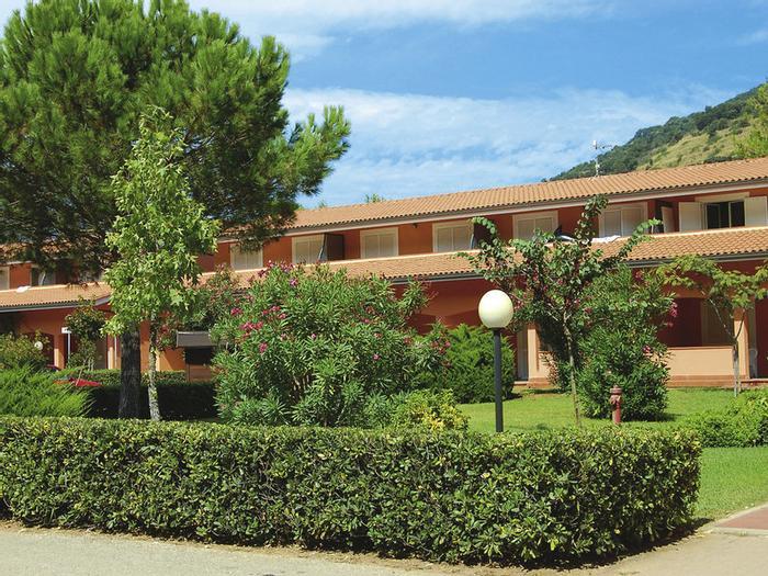 Hotel Ortano Mare Village - Bild 1