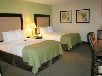 Hotel Clarion Inn & Suites Conference Center - Bild 2