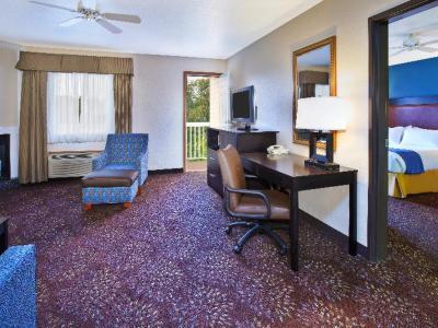 Hotel Holiday Inn Express Mackinaw City - Bild 2