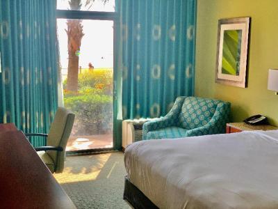 Holiday Inn Hotel & Suites Virginia Beach - North Beach - Bild 5