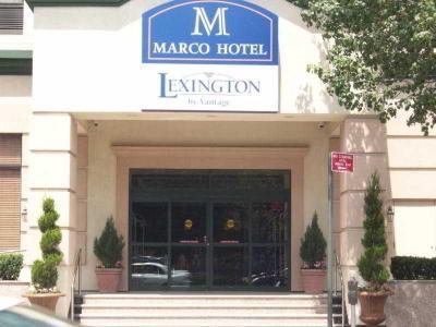 Hotel Marco LaGuardia by Lexington - Bild 2