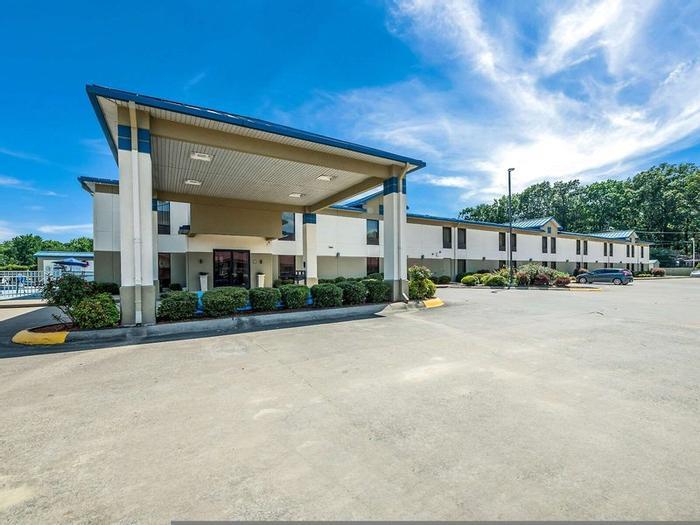 Hotel Quality Inn Jacksonville near Little Rock Air Force Base - Bild 1