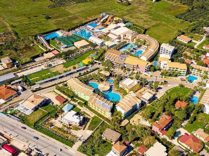 Hotel Caretta Beach Holiday Village - Bild 1