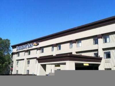 Hotel Baymont by Wyndham Sioux Falls Near West 41st Street - Bild 2