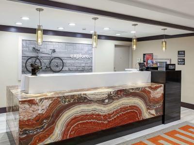 Hotel Hampton Inn & Suites Houston-Bush Intercontinental Airport - Bild 4