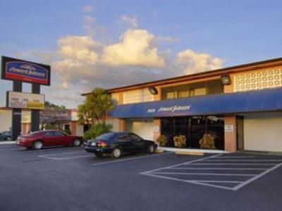 Hotel Holiday Inn Express & Suites Tampa Stadium Area - Bild 2
