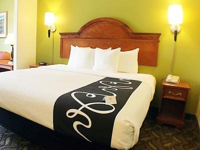 Hotel La Quinta Inn & Suites by Wyndham Fort Smith - Bild 2