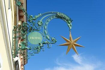Romantik Hotel Goldener Stern - Bild 1