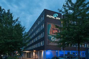 Hotel Motel One Hamburg-Airport - Bild 1