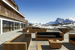 Hotel Alpina Dolomites - Bild 1