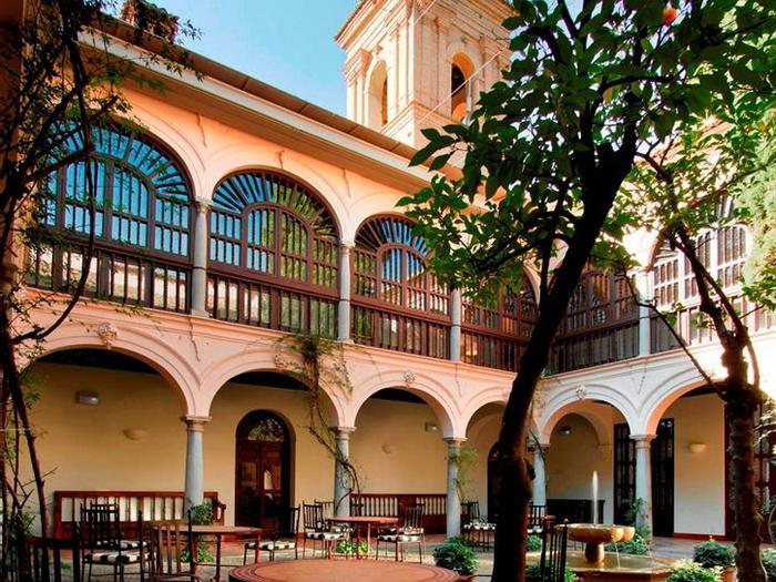 Hotel Parador de Granada - Bild 1