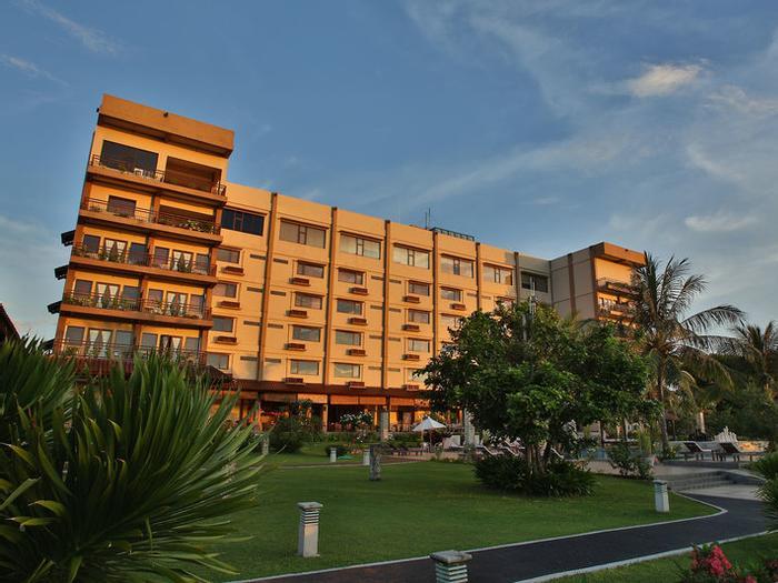 Hotel The Jayakarta Suites Komodo Flores - Bild 1