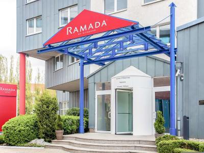 Hotel Ramada by Wyndham Bottrop - Bild 3