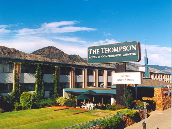 Thompson Hotel & Conference Center - Bild 1