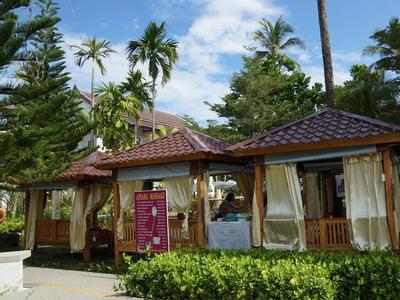 Apsara Beachfront Resort & Villa 