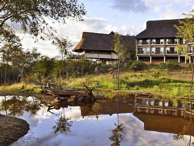 Hotel Victoria Falls Safari Club - Bild 3