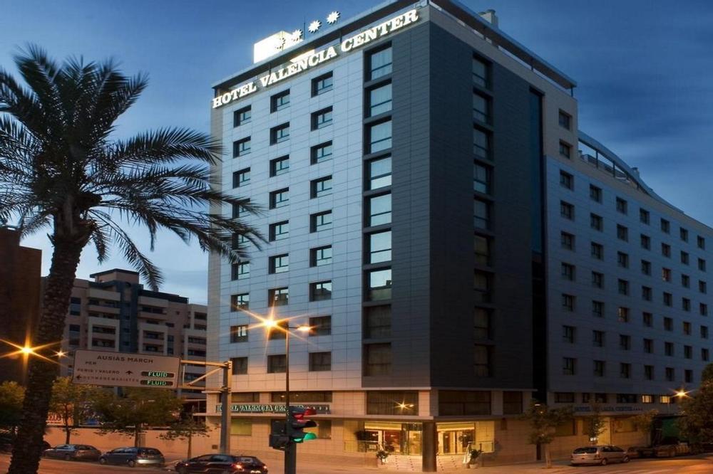 Hotel NH Valencia Center - Bild 1