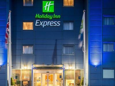 Hotel Holiday Inn Express Oxford - Kassam Stadium - Bild 2
