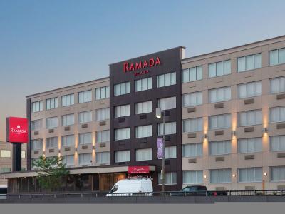 Hotel Ramada Plaza by Wyndham Montreal - Bild 2