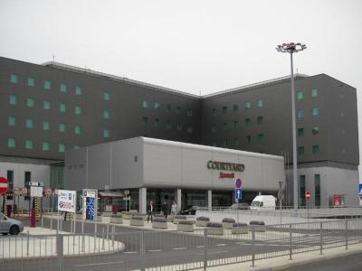 Hotel Courtyard Warsaw Airport - Bild 3