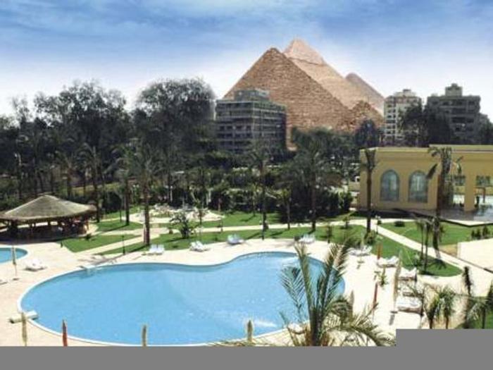 Grand Pyramids Hotel - Bild 1