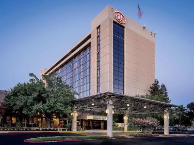 Hotel Hilton Sacramento Arden West - Bild 4