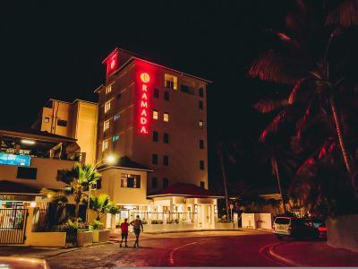 Hotel Ramada Suites by Wyndham Wailoaloa Beach Fiji - Bild 2