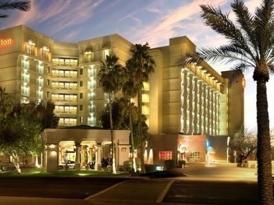 Hotel DoubleTree by Hilton Phoenix Mesa - Bild 3