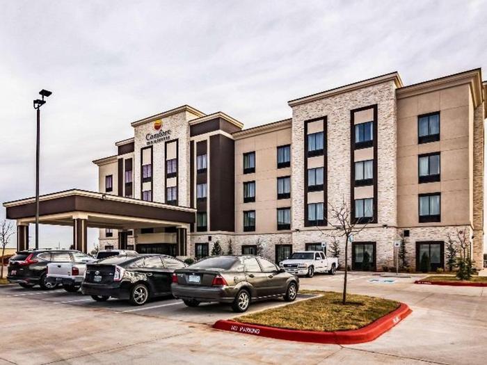 Hotel Comfort Inn & Suites Oklahoma City South I-35 - Bild 1