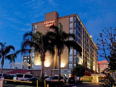 Clarion Hotel Anaheim Resort - Bild 2