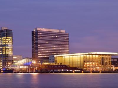 Mövenpick Hotel Amsterdam City Centre - Bild 2