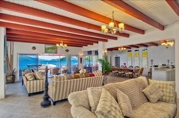 Hotel Fort Recovery Beachfronst Villas & Suites - Bild 1