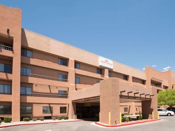 Hotel Hawthorn Suites by Wyndham Albuquerque - Bild 1