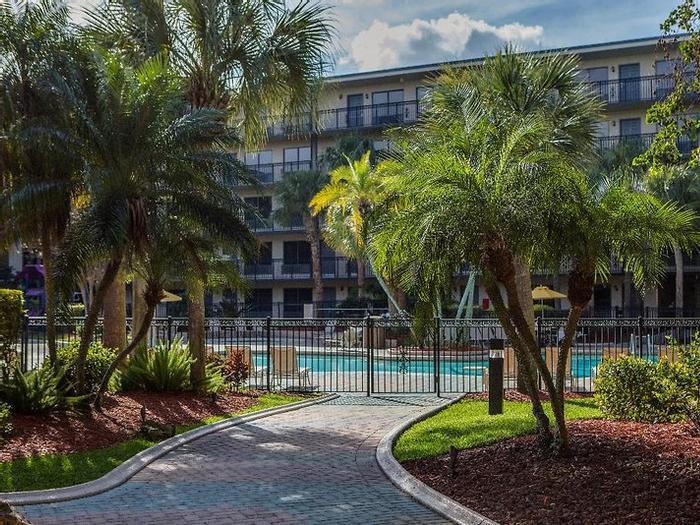 Hotel StayBridge Suites Orlando Royale Parc Suites - Bild 1