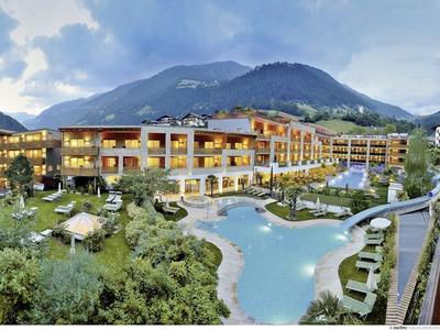 Hotel Stroblhof Resort - Bild 2