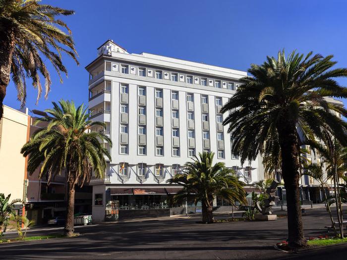 Hotel Occidental Santa Cruz Contemporáneo - Bild 1