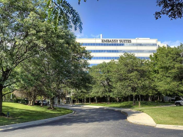 Embassy Suites by Hilton Detroit Troy Auburn Hills - Bild 1