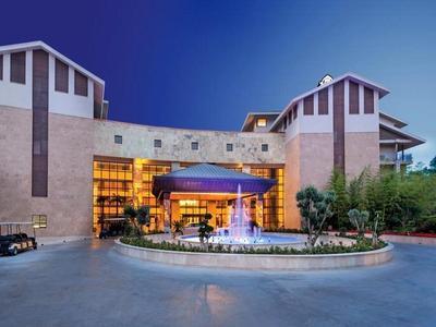 Hotel Amara Luxury Resort & Villas - Bild 4