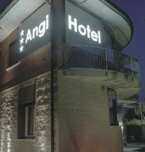 Hotel Angi - Bild 1