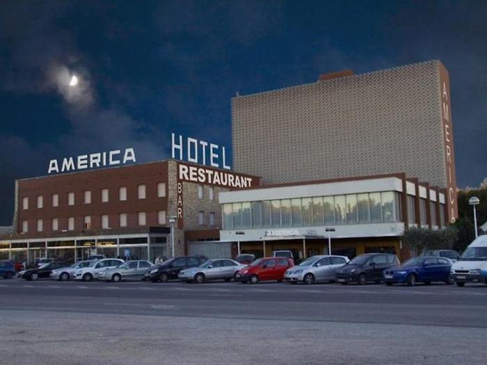 Hotel Amèrica - Bild 1