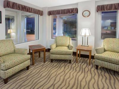 Hotel Baymont by Wyndham Freeport - Bild 3