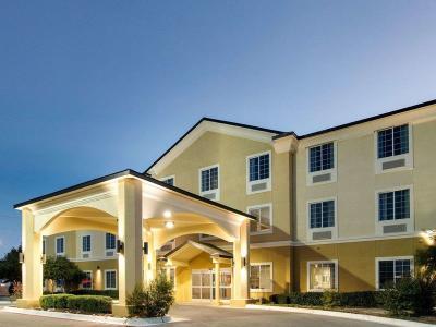 Hotel Comfort Suites San Angelo near University - Bild 3