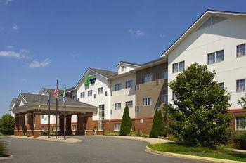 Holiday Inn Express & Suites Charlottesville - Ruckersville - Bild 1