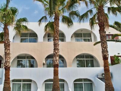 Makarios Beach Hotel - Bild 2